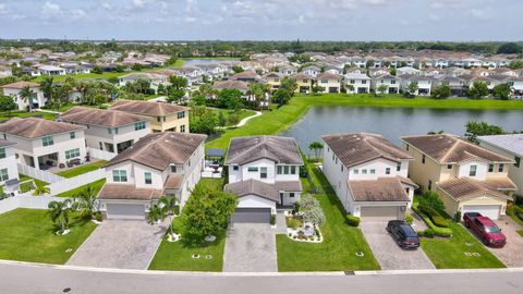 A home in Deerfield Beach