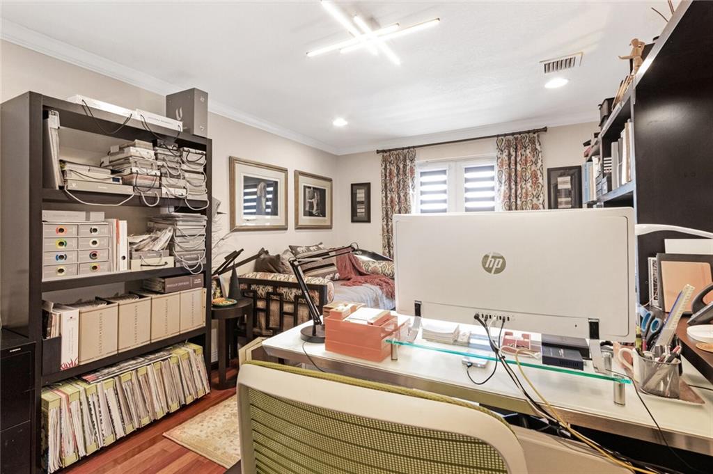 Canary Palm - Residential