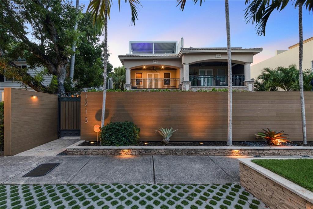 Canary Palm - Residential