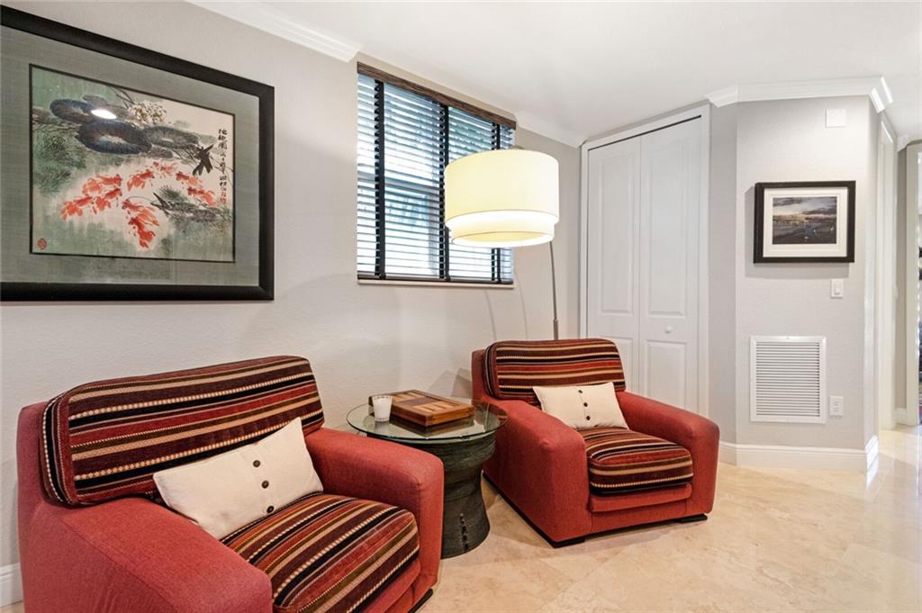 Canary Palm - Residential