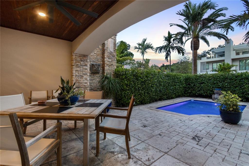 Canary Palm - Residential