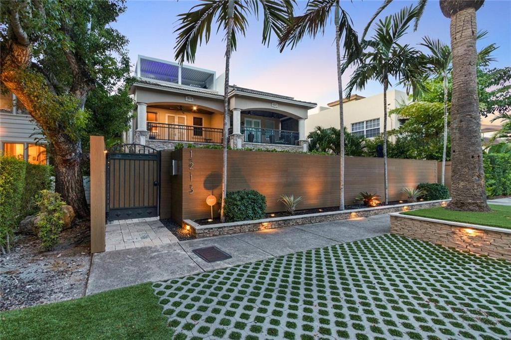 Canary Palm - Residential