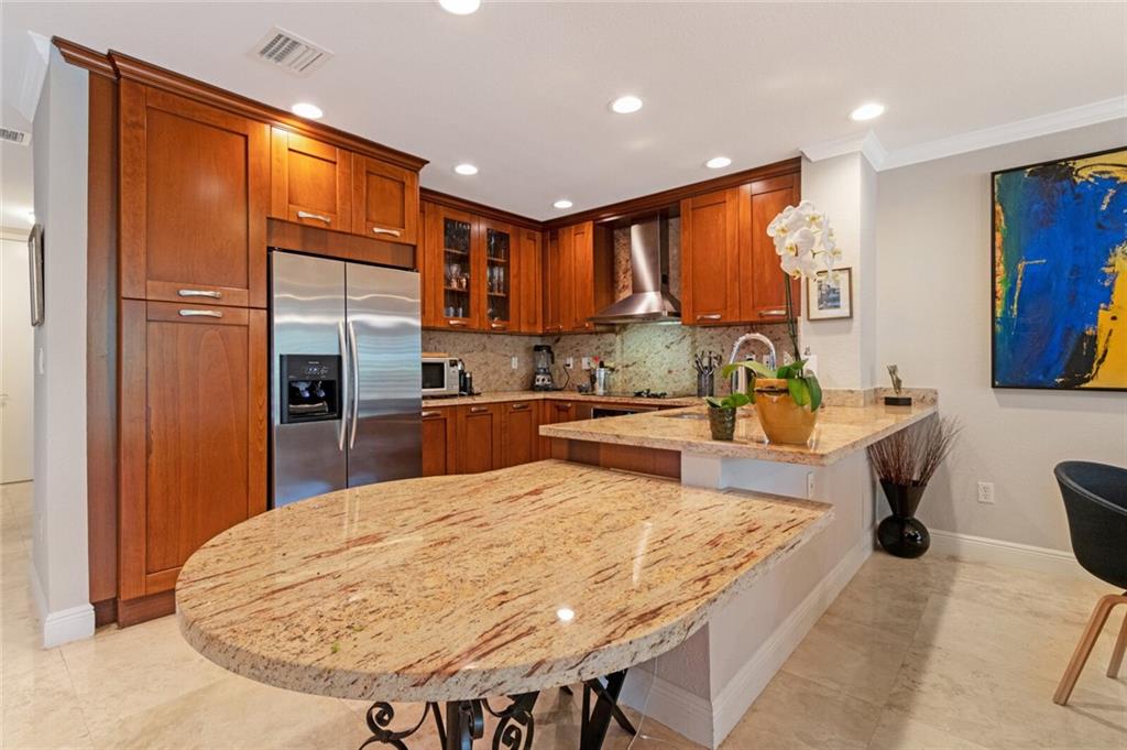 Canary Palm - Residential