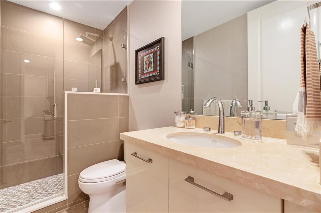 Canary Palm - Residential