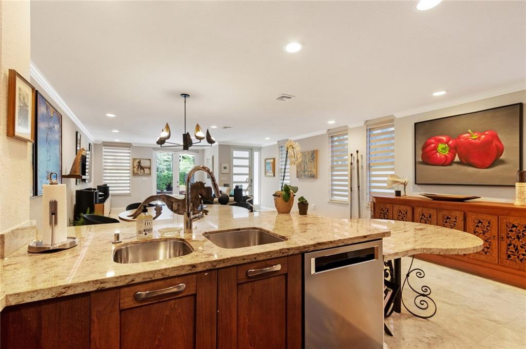 Canary Palm - Residential