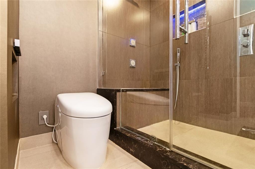 Canary Palm - Residential