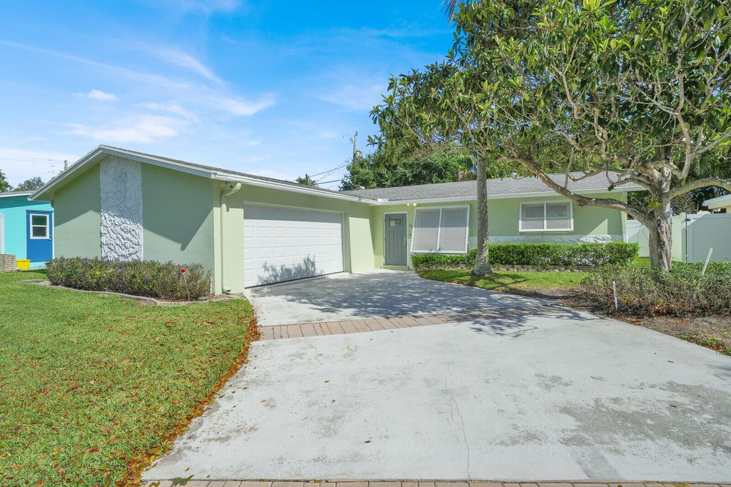 Photo of 1963 Ocala Road, North Palm Beach, FL 33408 (MLS # B26013695)