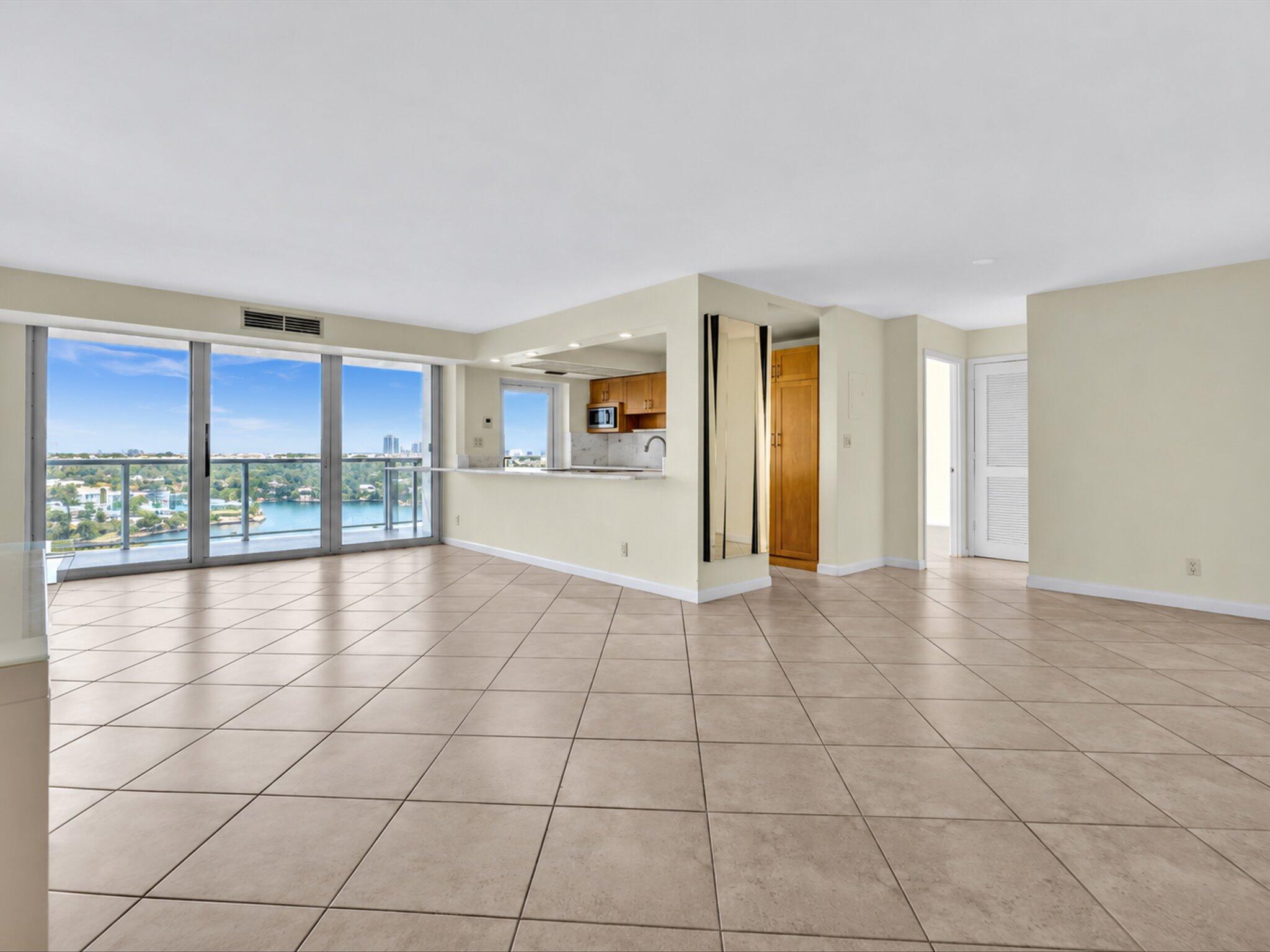 2841 N Ocean Boulevard 1105