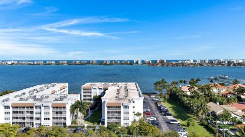1516 S Lakeside Drive 412 Lake Worth Beach FL 33460