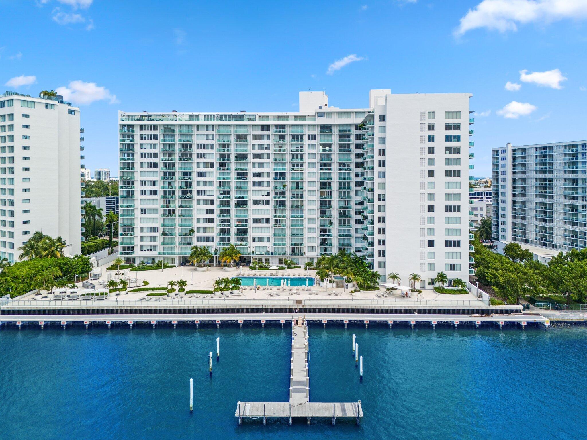 MIRADOR 1000 CONDO - Residential