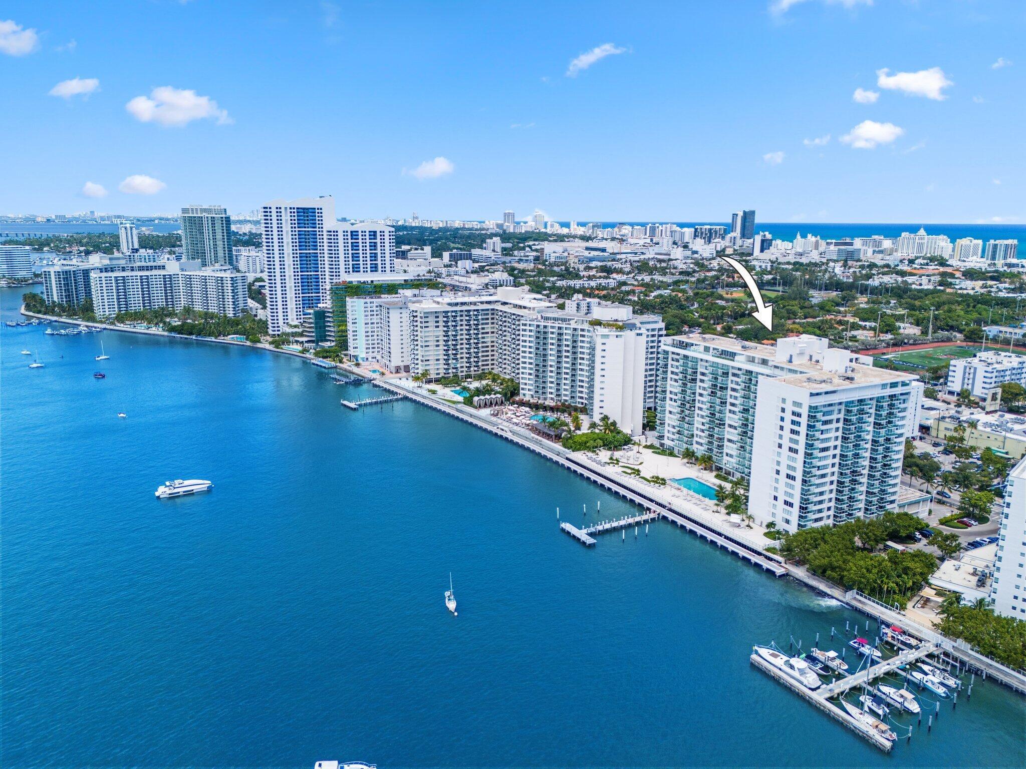 MIRADOR 1000 CONDO - Residential