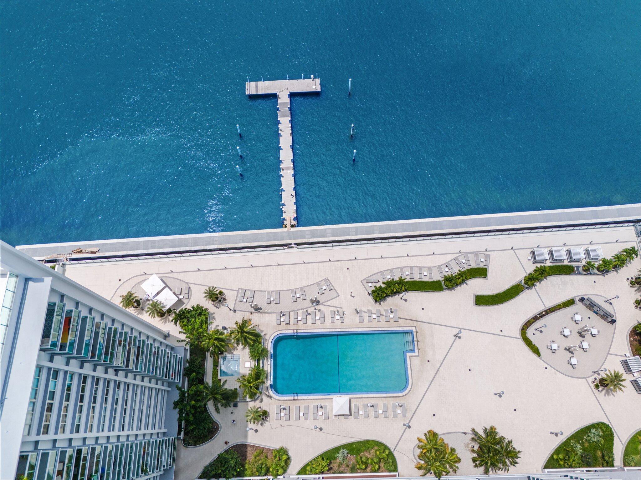 MIRADOR 1000 CONDO - Residential