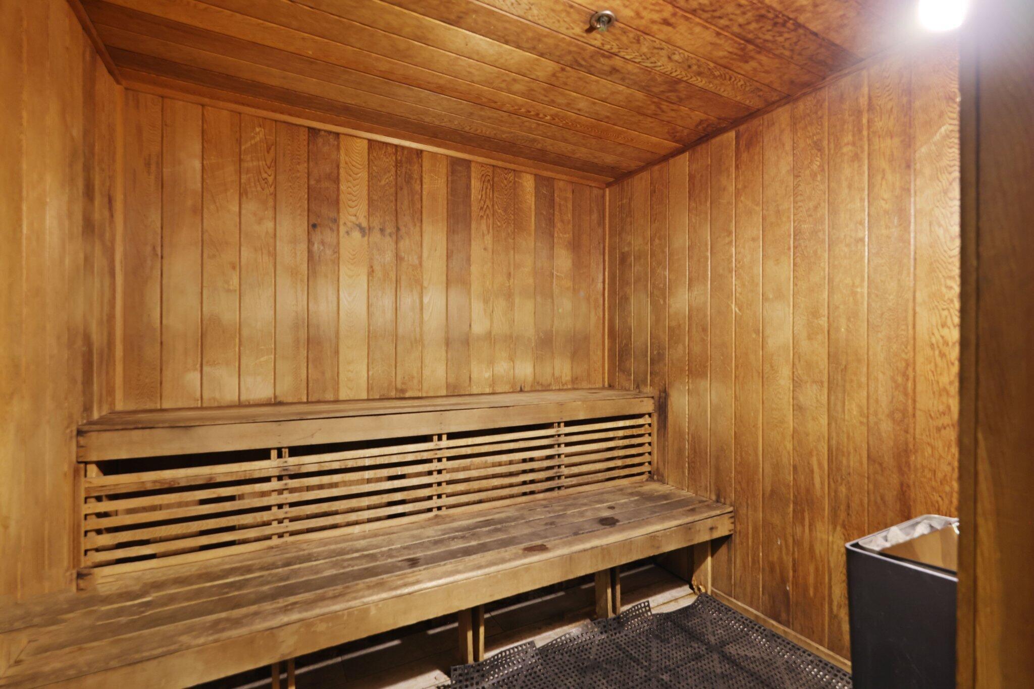 MIRADOR 1000 CONDO - Residential