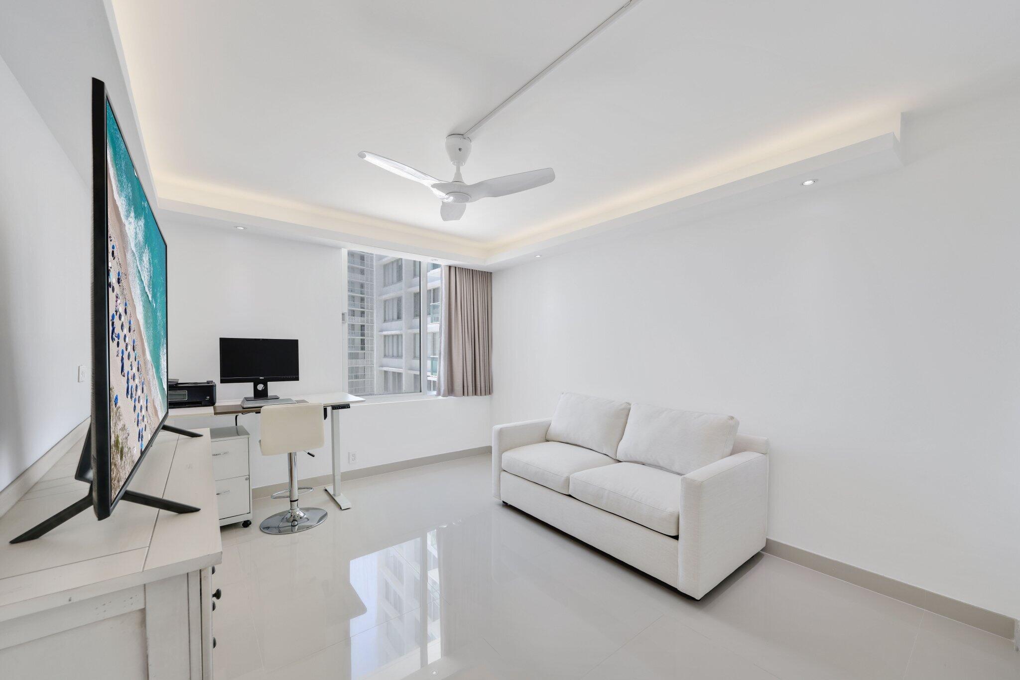 MIRADOR 1000 CONDO - Residential