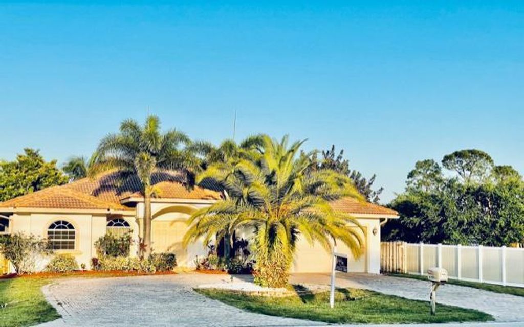 Photo of 3251 SW Savona Boulevard, Port Saint Lucie, FL 34953 (MLS # R10708427)