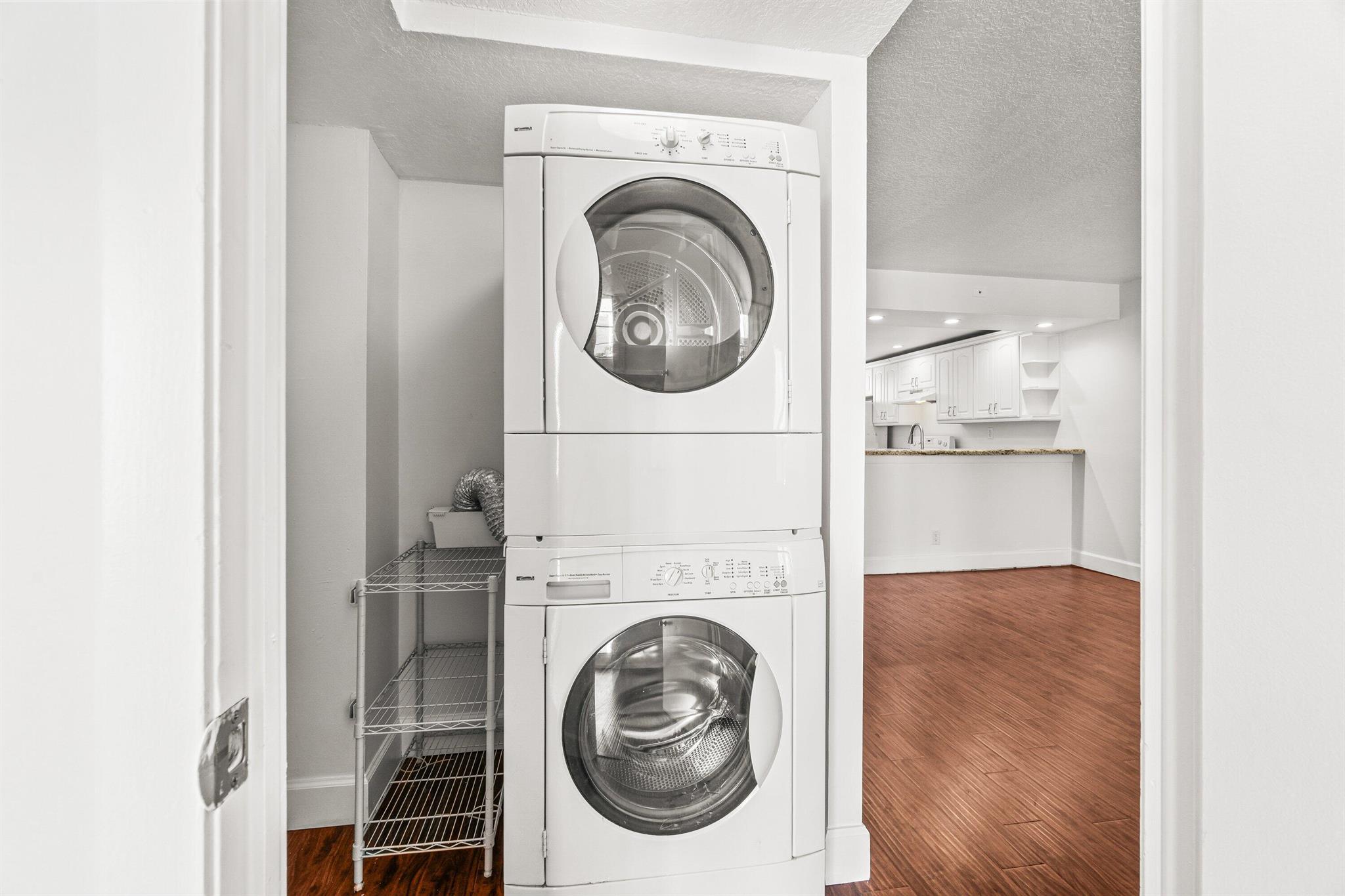 BOCA BAYOU CONDO - Residential Lease