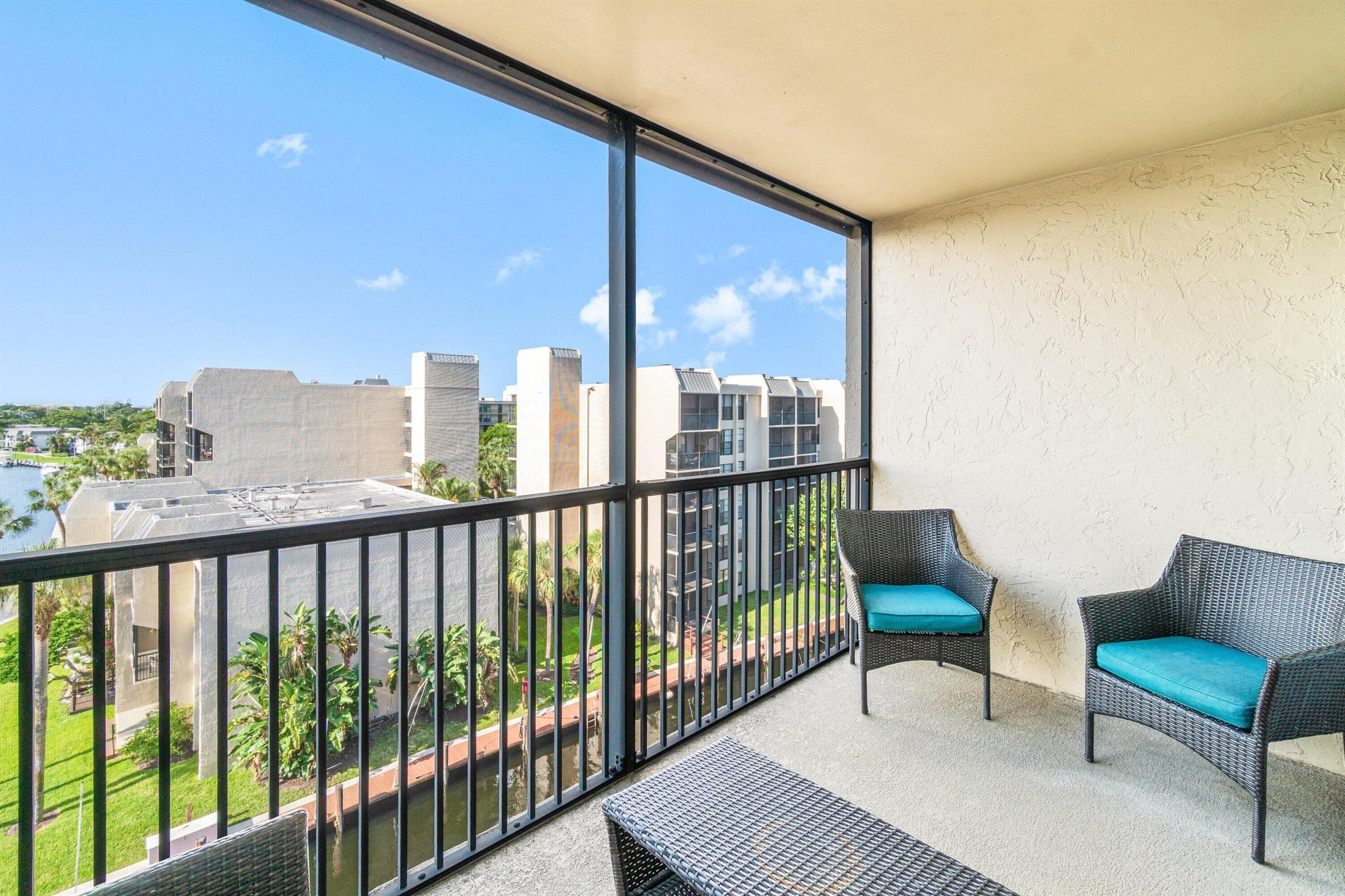 BOCA BAYOU CONDO - Residential Lease