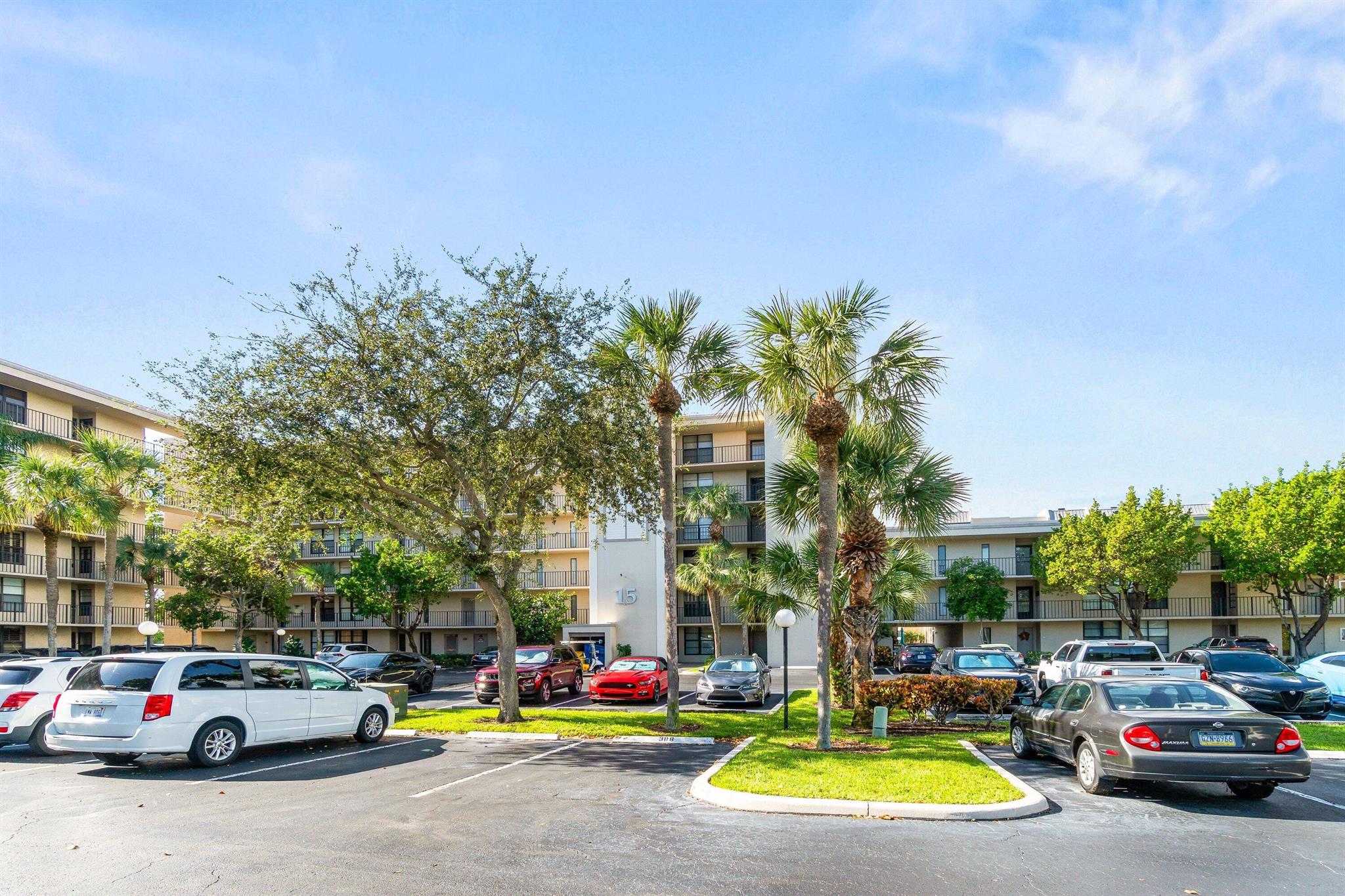 BOCA BAYOU CONDO - Residential Lease