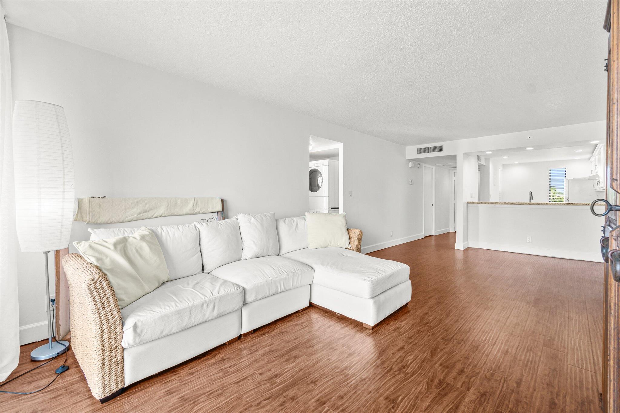 BOCA BAYOU CONDO - Residential Lease
