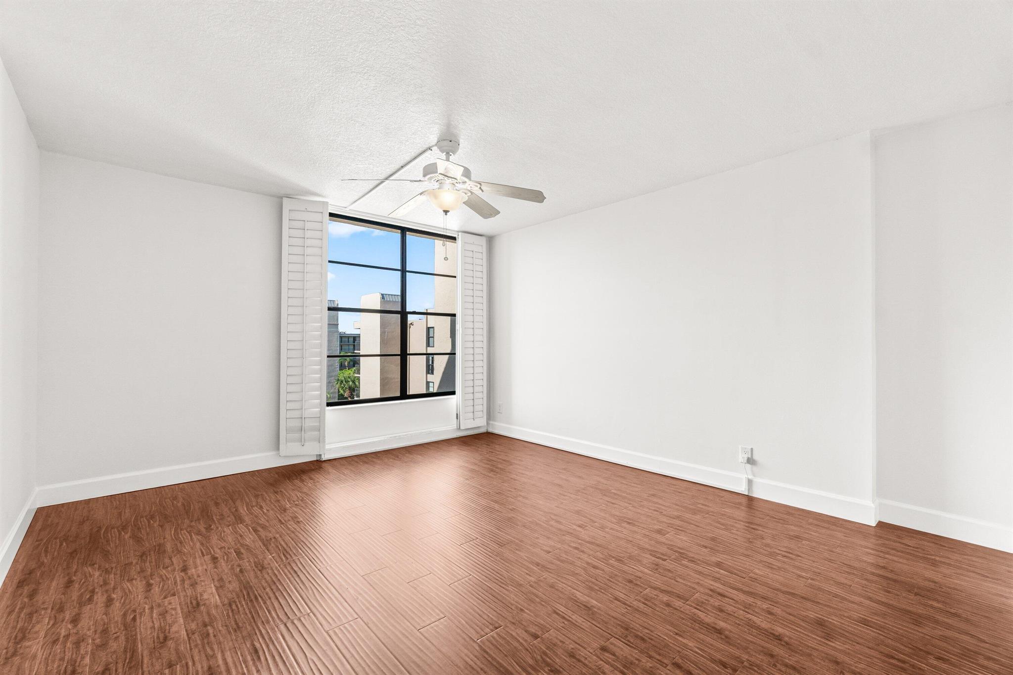 BOCA BAYOU CONDO - Residential Lease
