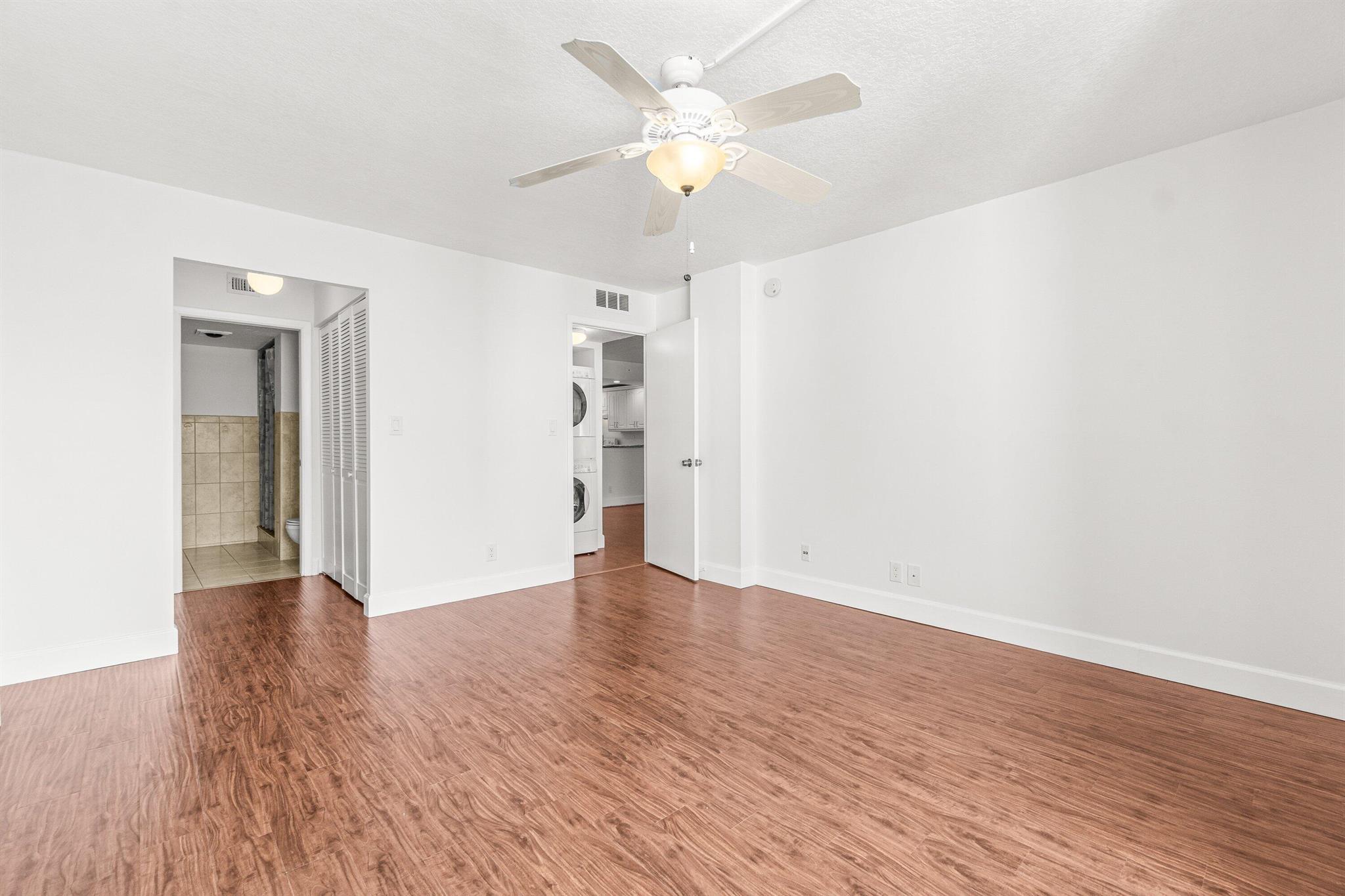 BOCA BAYOU CONDO - Residential Lease