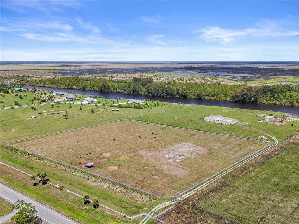 Photo of 8105 SW Kanner Highway, Indiantown, FL 34956 (MLS # B26014616)