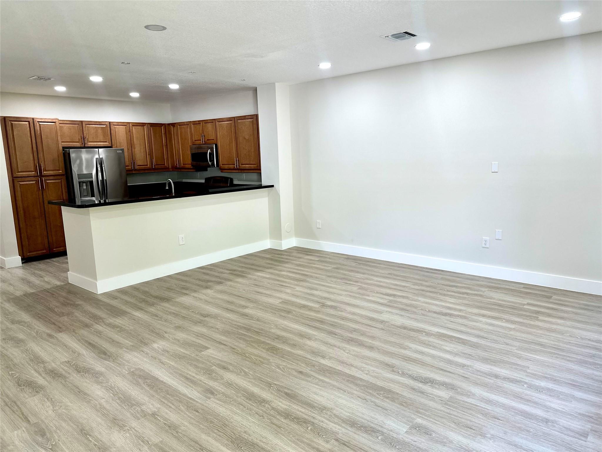 Edgewood Landings 173-159 - Residential Lease
