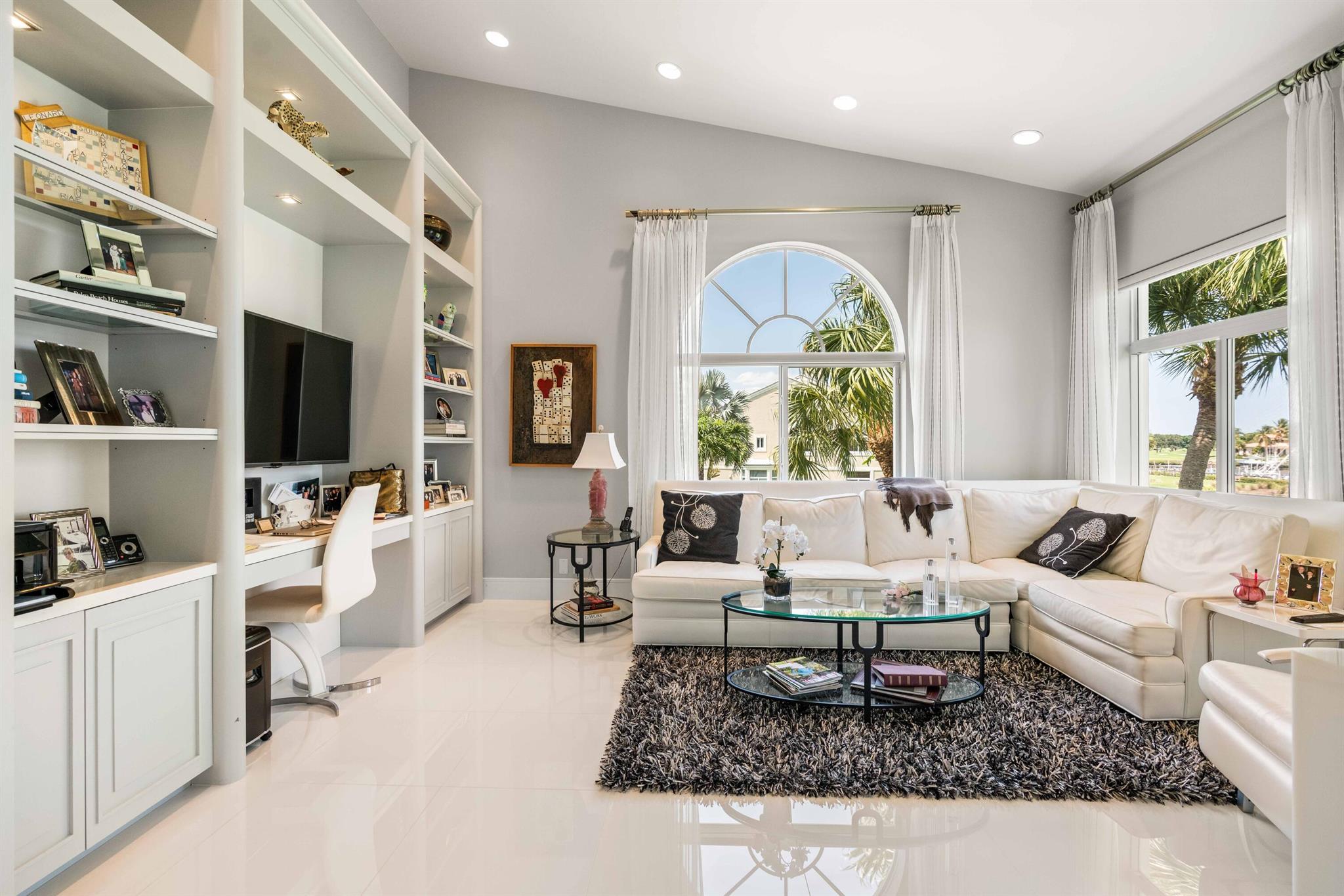 Admirals Cove - Residential