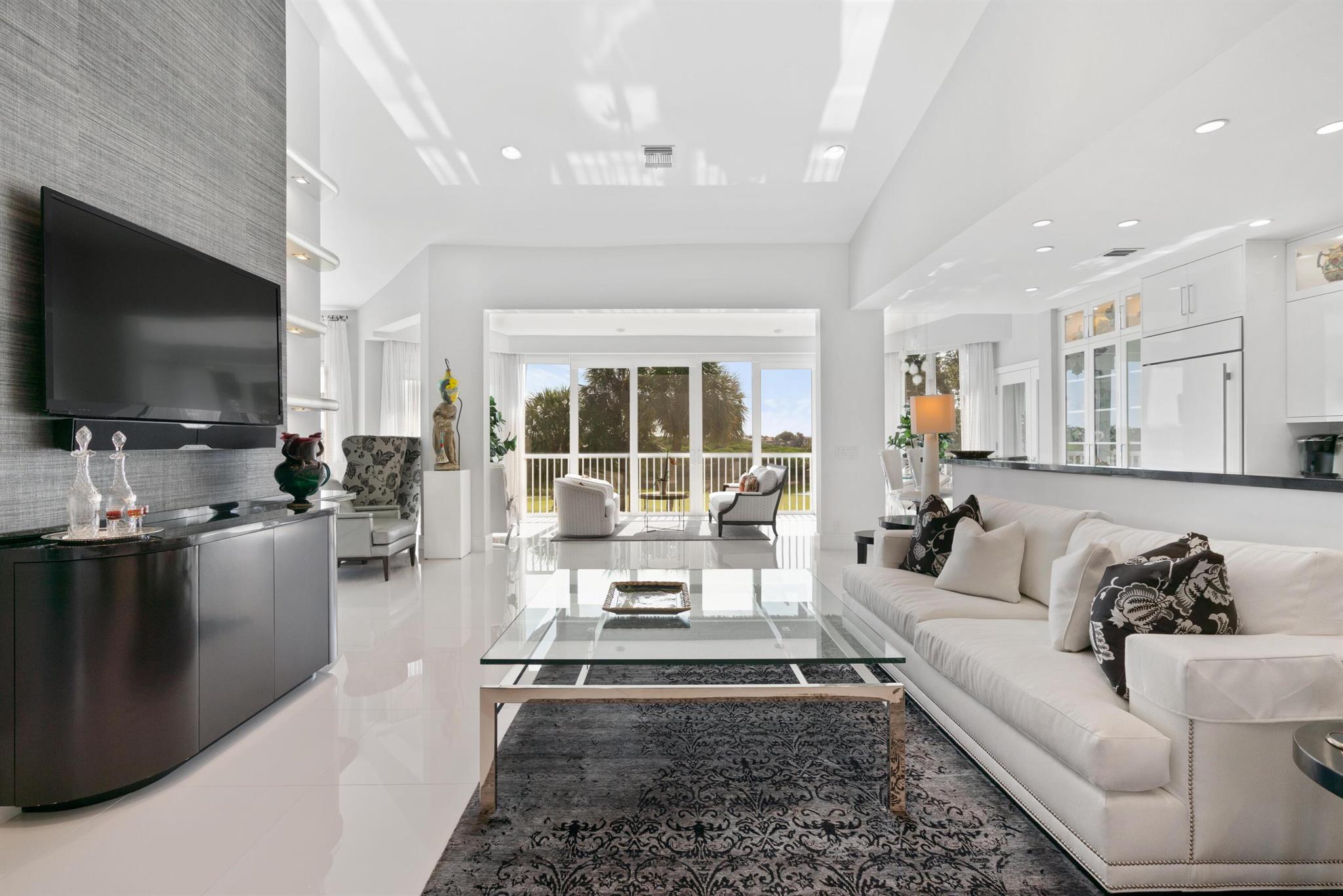 Admirals Cove - Residential