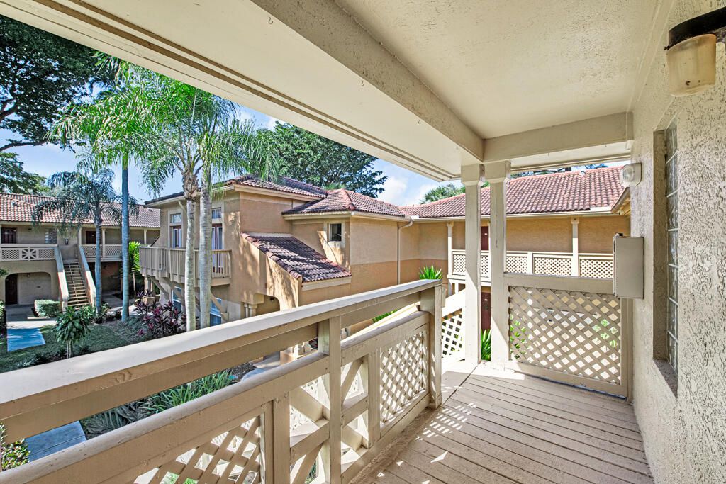 Photo of 4783 Via Palm Lakes #121, West Palm Beach, FL 33417 (MLS # R11160165)