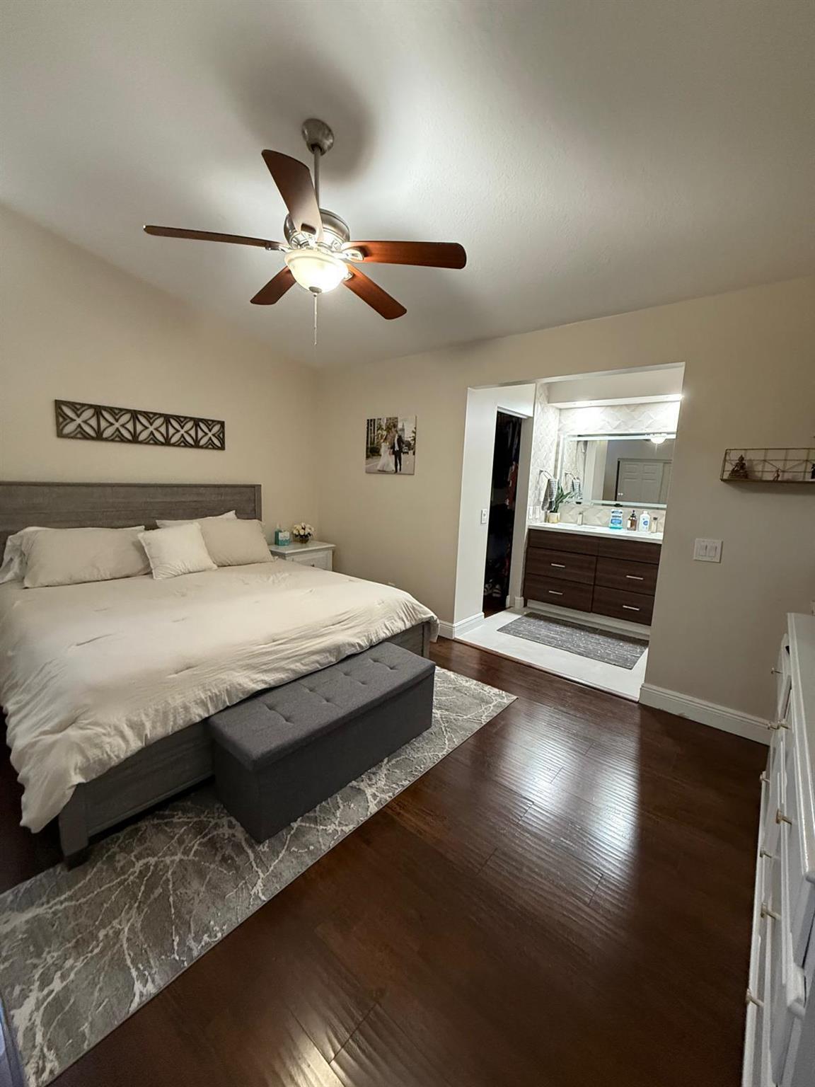 View photos, virtual tours, details... 1988 Sacramento