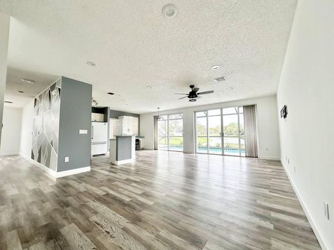 A home in Lake Worth