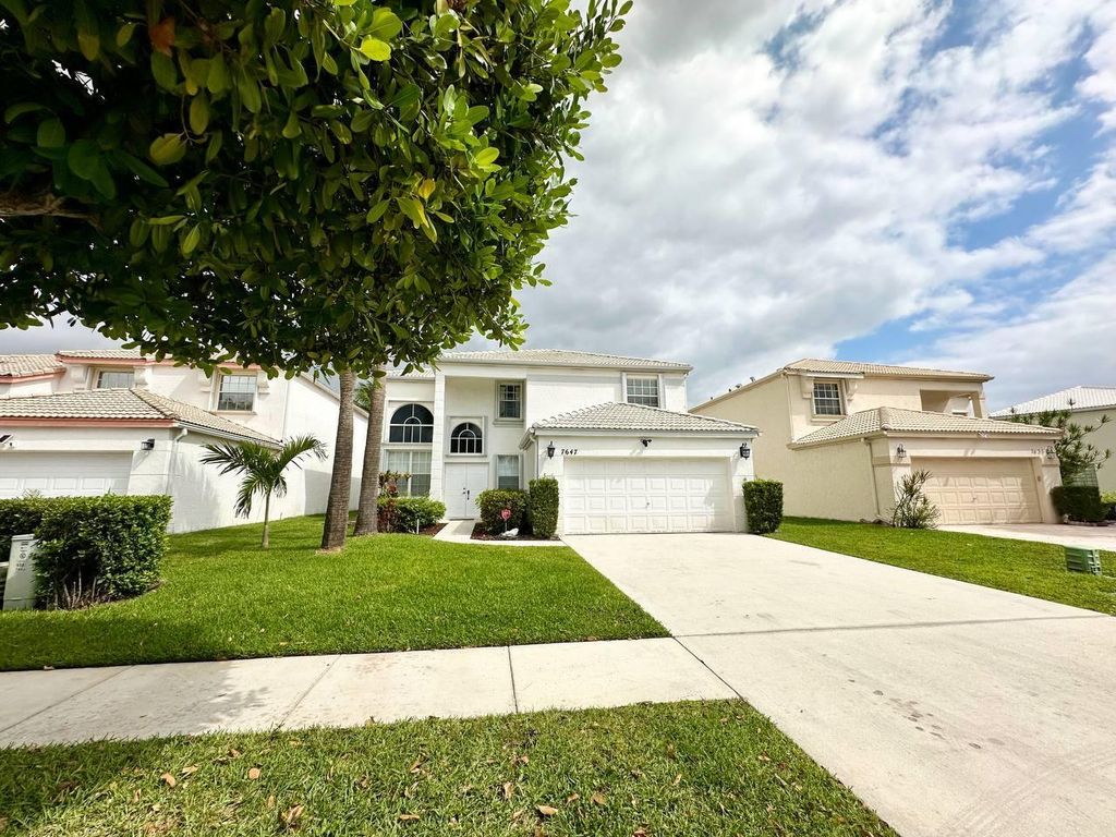 Photo of 7647 Rockport Circle, Lake Worth, FL 33467 (MLS # R10972714)