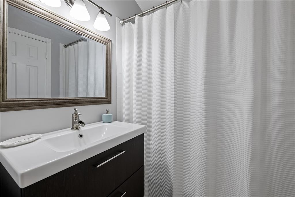 Riverbend Townhomes - Residential