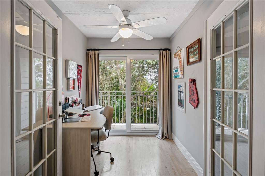 Riverbend Townhomes - Residential