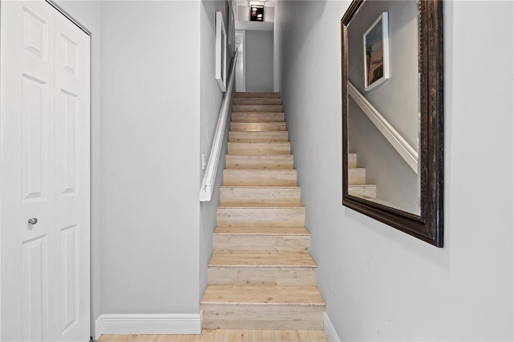 Riverbend Townhomes - Residential