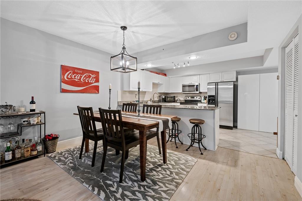 Riverbend Townhomes - Residential
