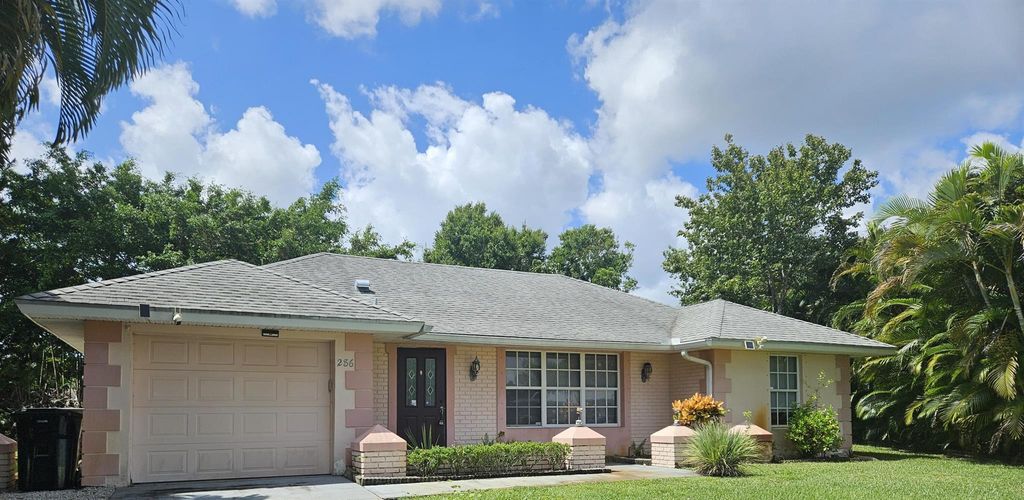 Photo of 286 NE Brunson Court, Port Saint Lucie, FL 34983 (MLS # R11013670)