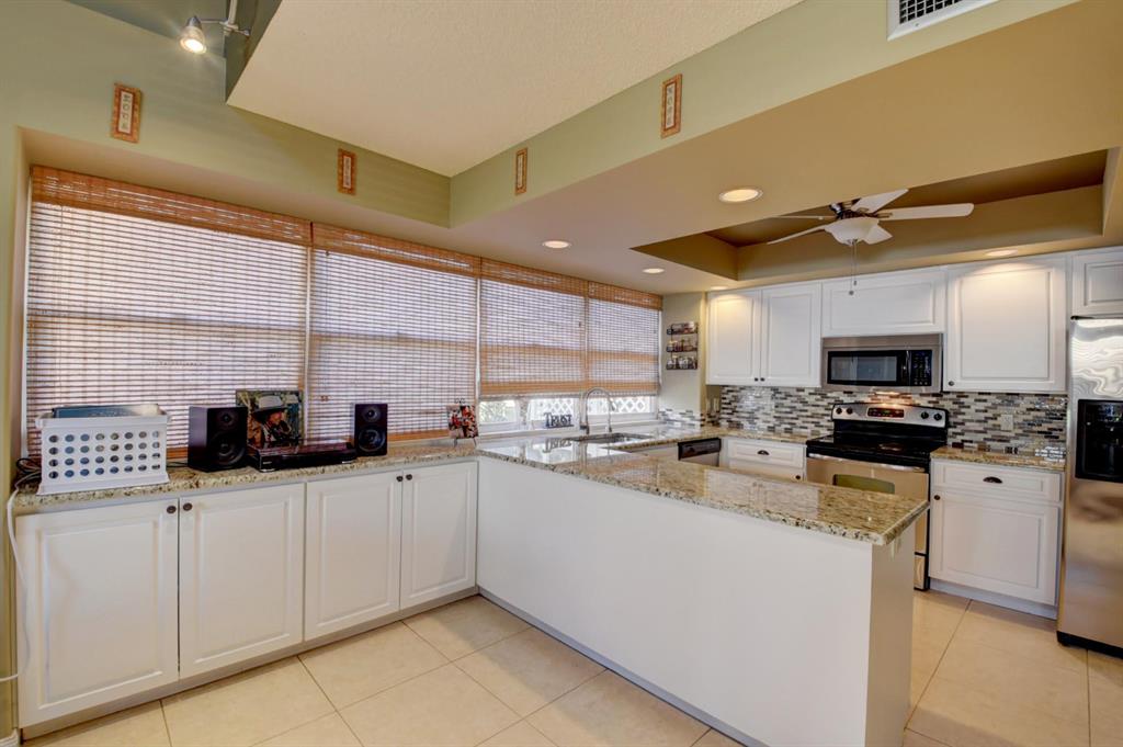 WELLESLEY AT BOYNTON BEACH - Residential