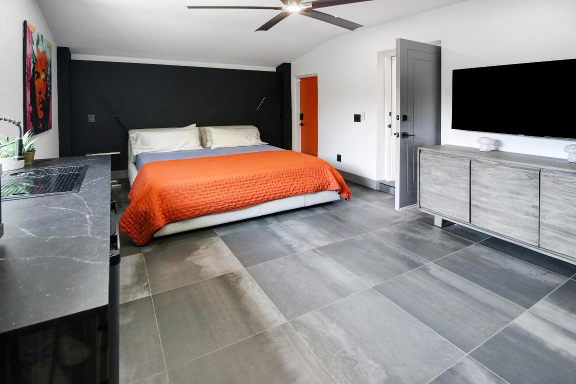 CORAL POINT - Residential