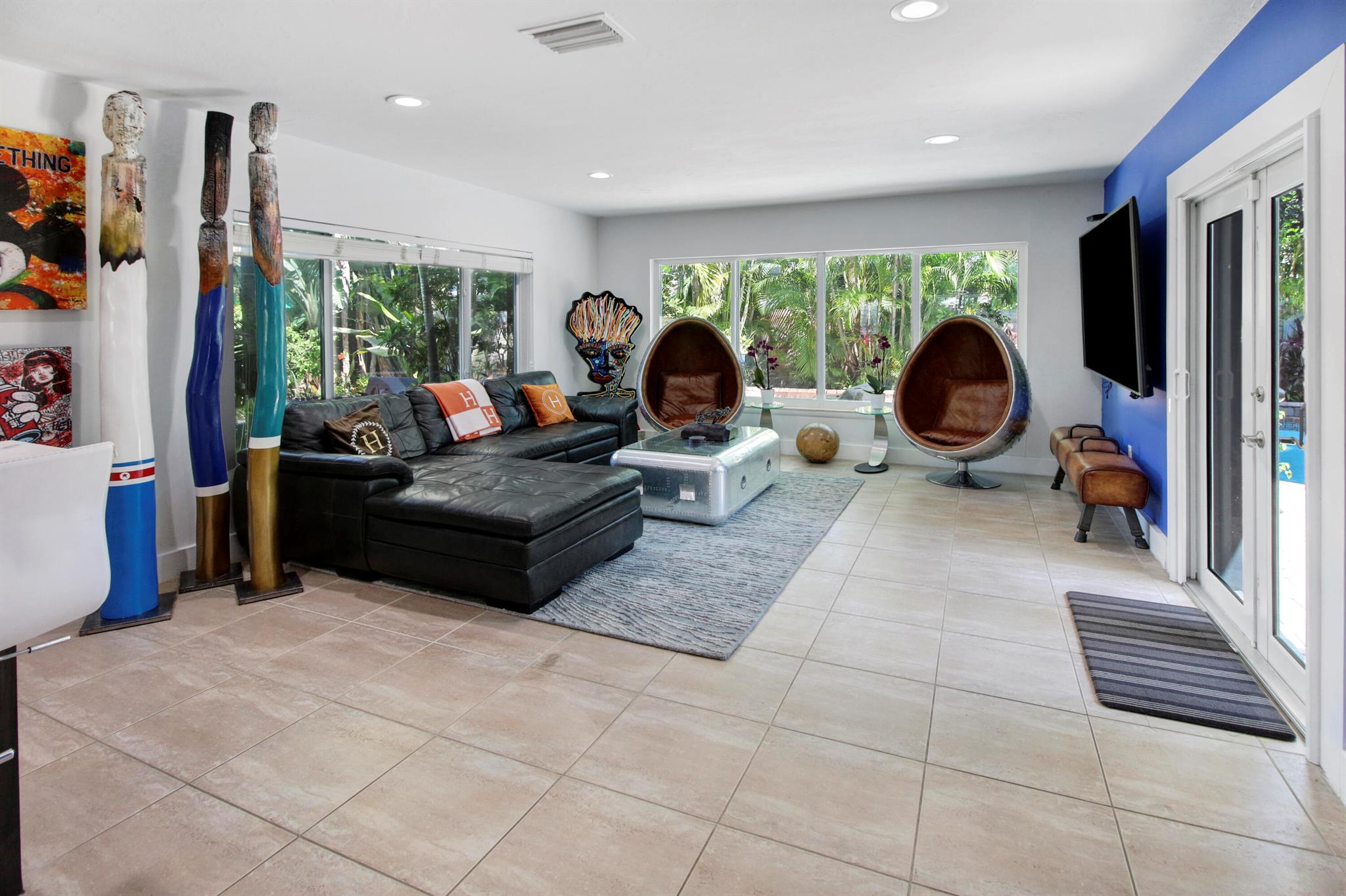 CORAL POINT - Residential