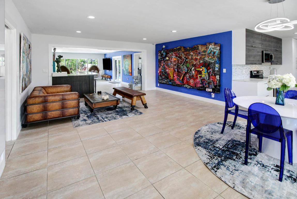 CORAL POINT - Residential