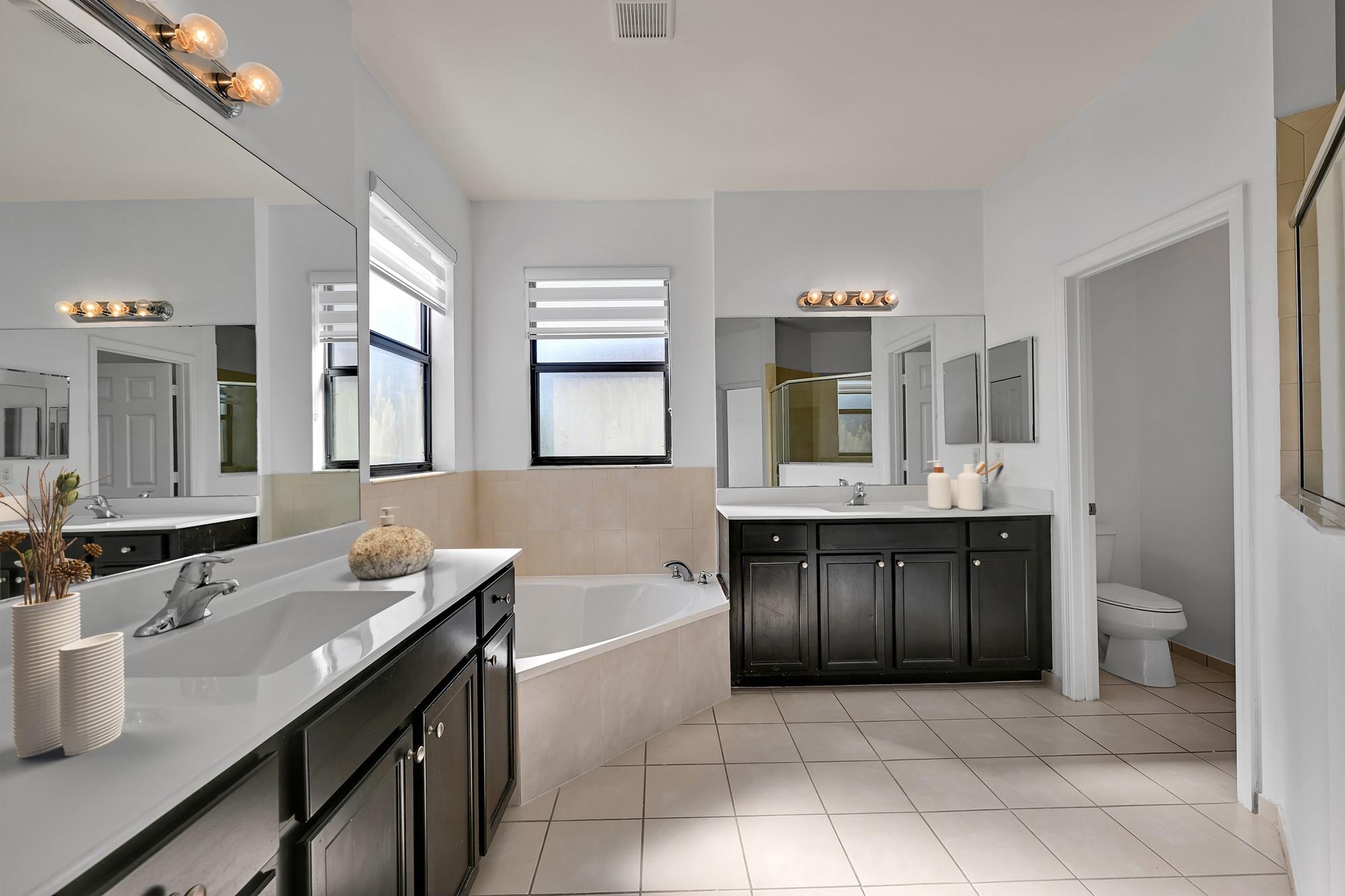 COCO PALM ESTATES - Residential