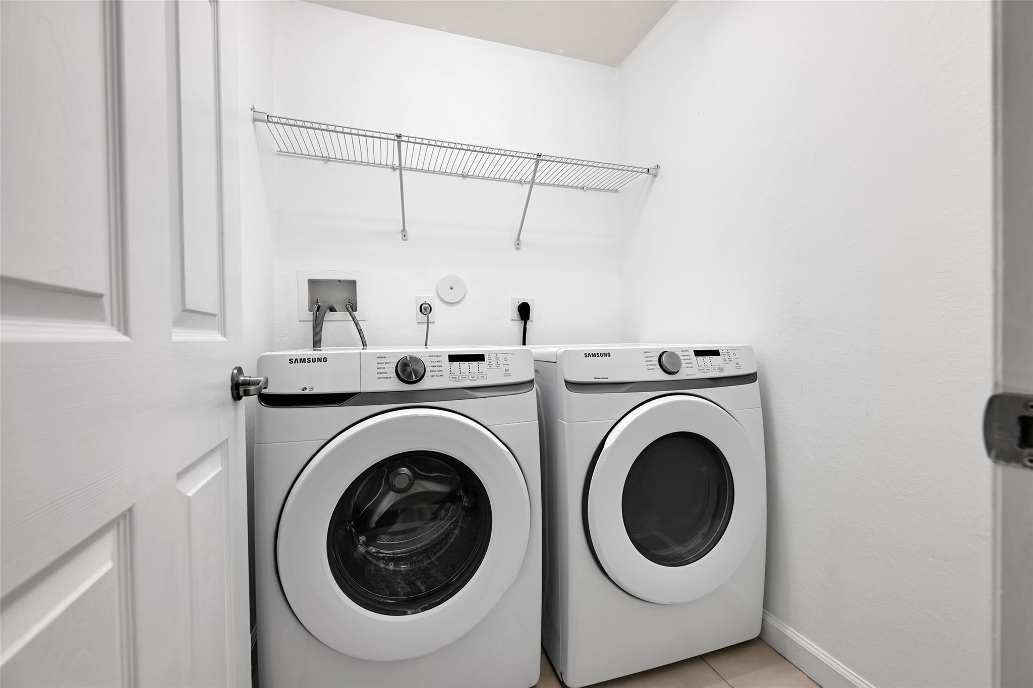 COCO PALM ESTATES - Residential