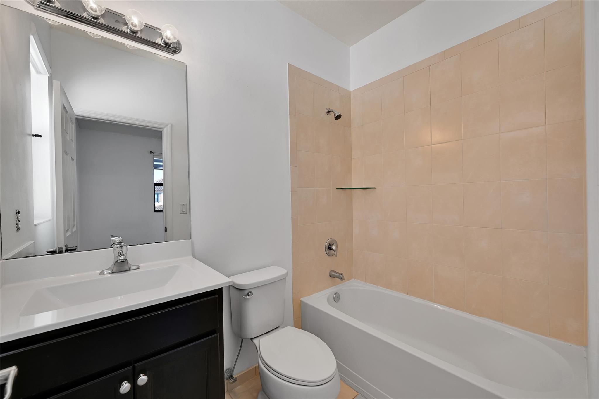 COCO PALM ESTATES - Residential