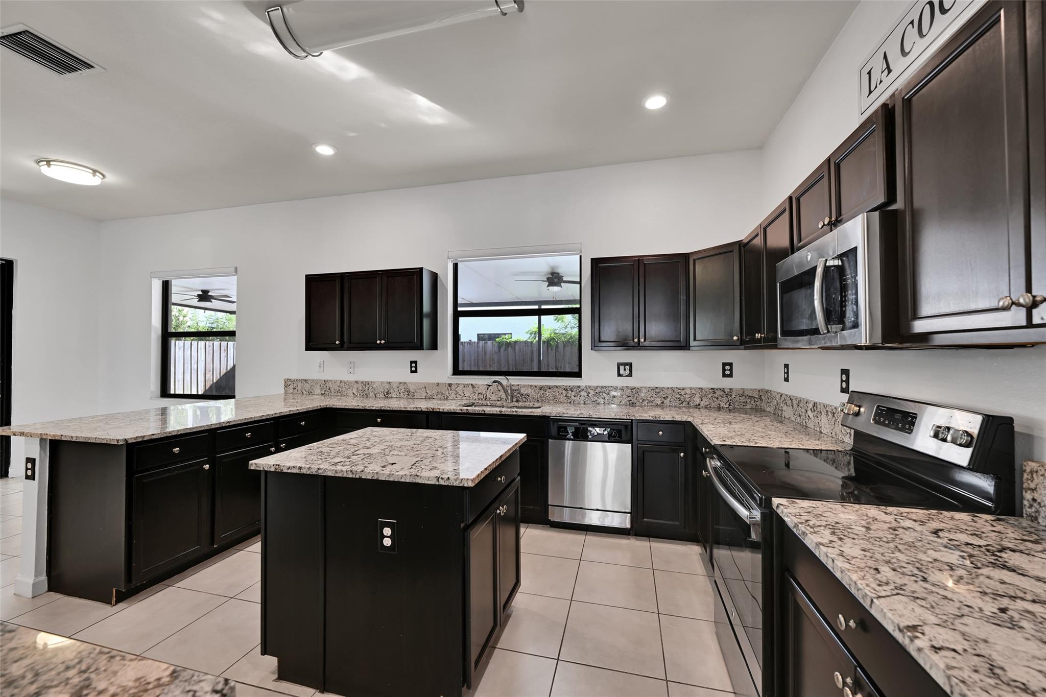 COCO PALM ESTATES - Residential