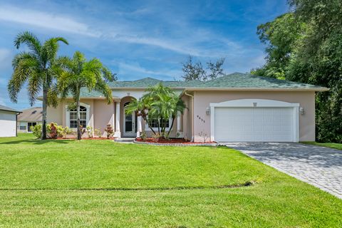 A home in Port St Lucie