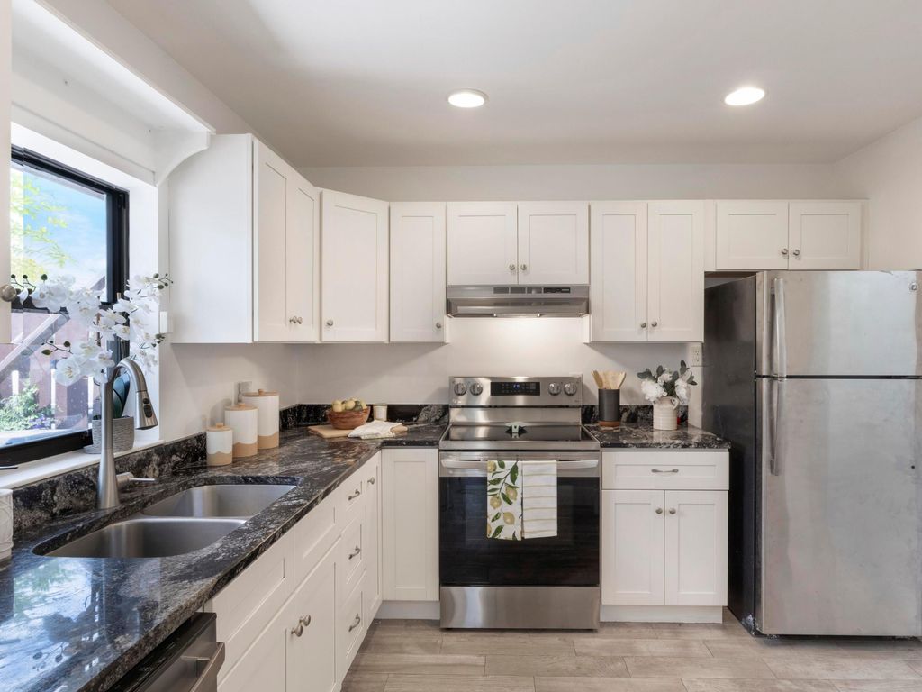 Photo of 1913 Abbey Road, West Palm Beach, FL 33415 (MLS # R11106310)