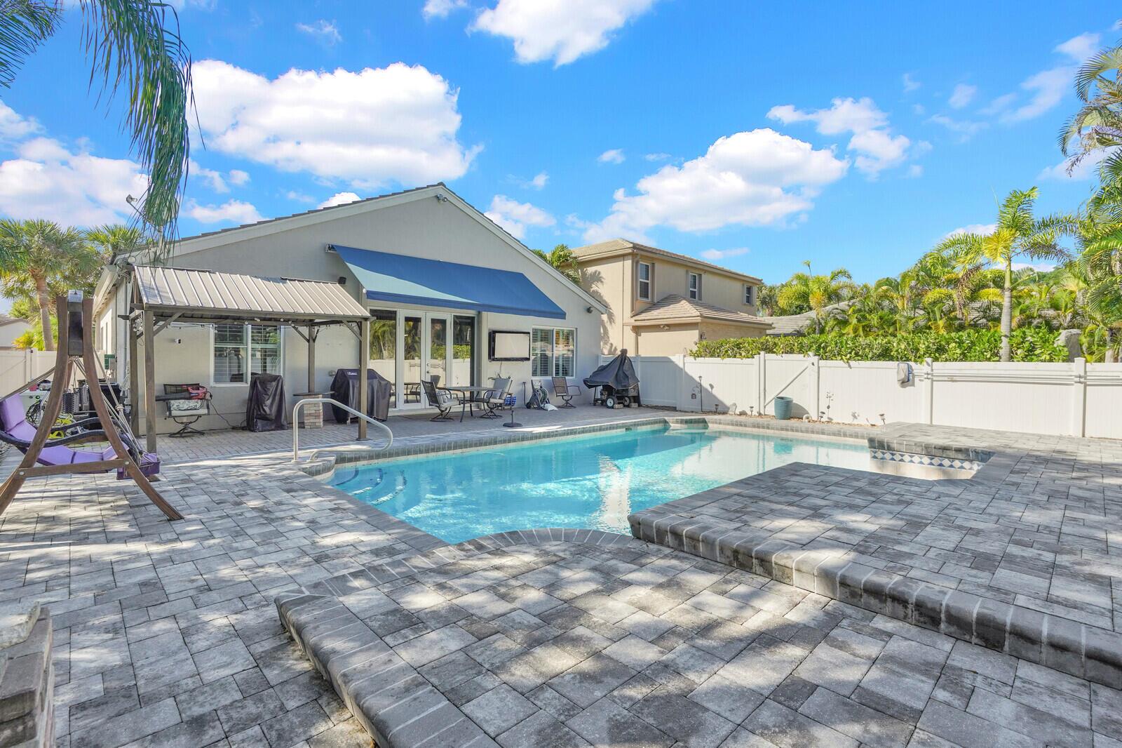 Thoroughbred Lake Estates - Residential