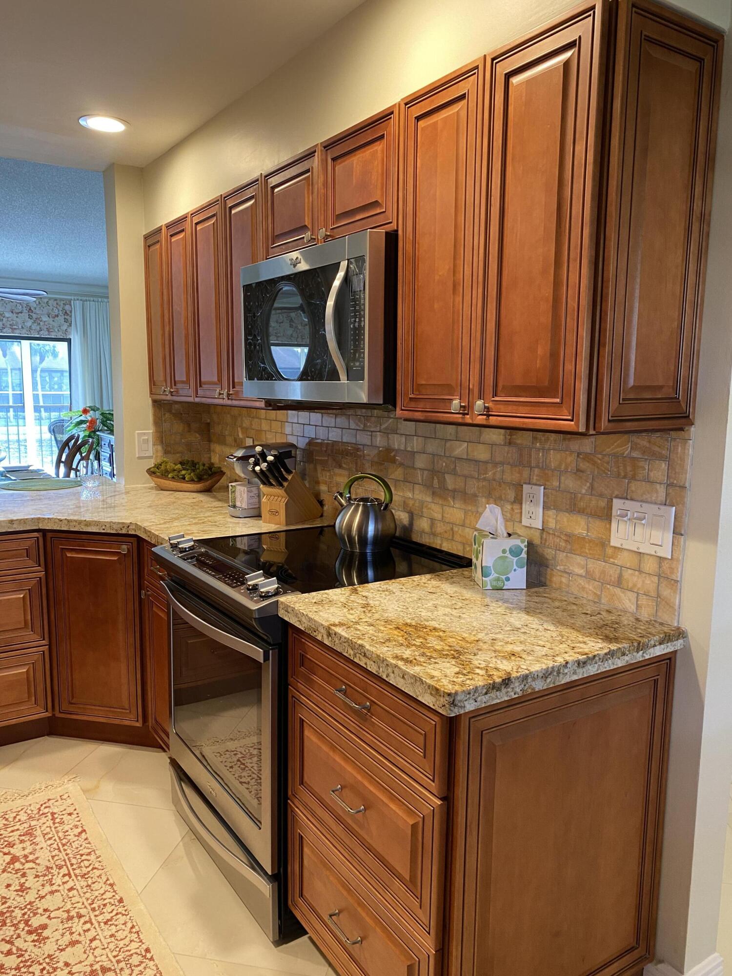 GARDENS OF WILLOW BEND CONDOS - Residential